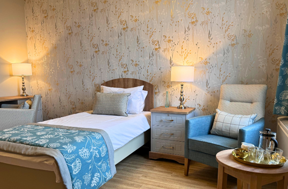 Inwood House - Photo of a typical bedroom