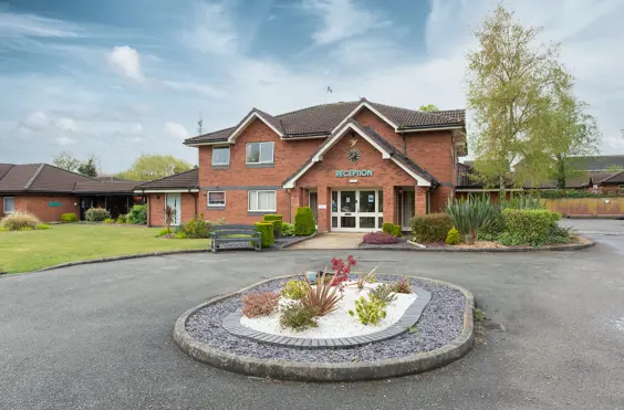 Rowan Garth Care Home - An outside view of the home