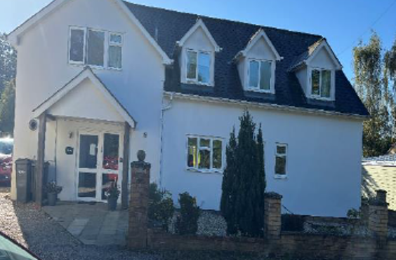 Blamster's Link - An outside view of the home