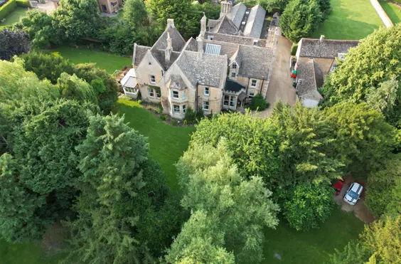 Braceborough Hall Care Home - An outside view of the home