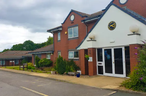 Knowles Court Care Home - An outside view of the home