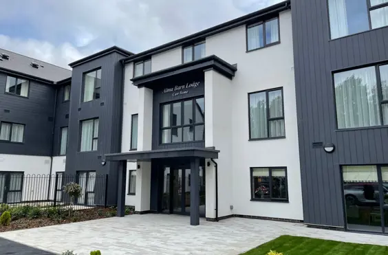 Oxford Manor Care Home - An outside view of the home