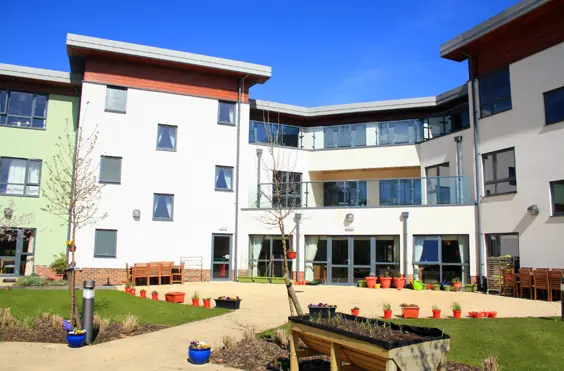 Hawkinge House 2nd Floor Unit - An outside view of the home