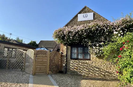 Jean Elizabeth Residential Care Ltd - An outside view of the home