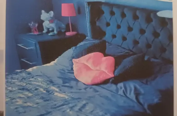 Hanley House - Photo of a typical bedroom