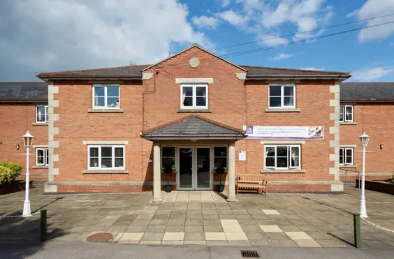 Annesley Lodge Care Home - An outside view of the home