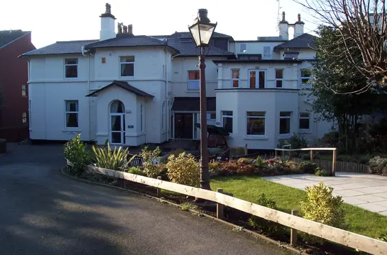 Abbeyfield Lear House - An outside view of the home