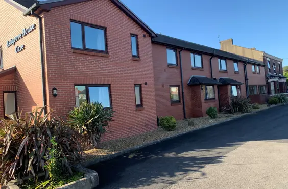 Ashgrove House Care Limited - An outside view of the home