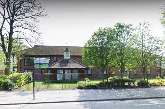 Wilton Lodge - Care Home - An outside view of the home