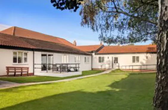 Crosshill House Residential Care Home - Photo of the garden where applicable