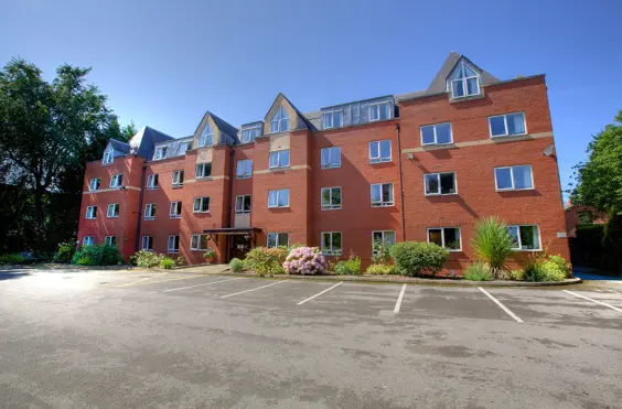 Oxton Grange Care Home - An outside view of the home