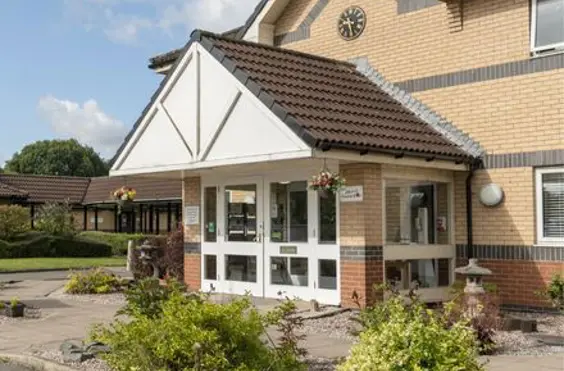 Broadoak Manor Care Home - An outside view of the home