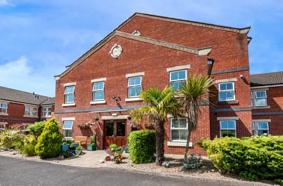 Penwortham Grange and Lodge - An outside view of the home