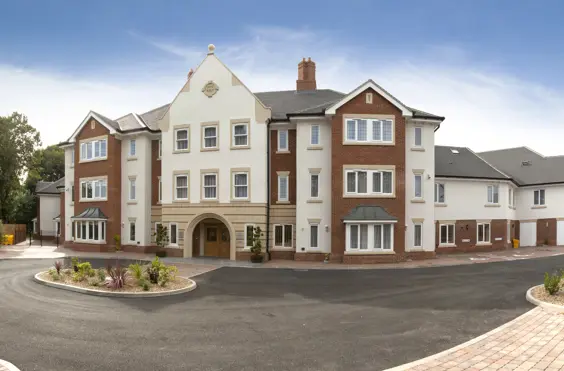 Ryeview Manor Care Home - An outside view of the home