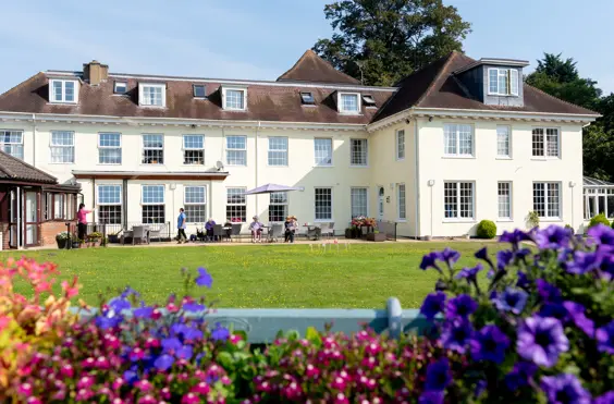 Warren Lodge Care Centre - An outside view of the home