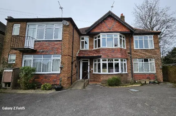 Poplars Care Home - An outside view of the home