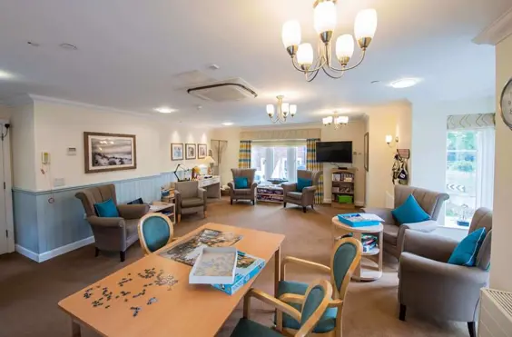 Colne View - Photo of the lounge area