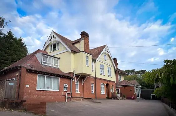 Acorn Lodge - Croydon - An outside view of the home