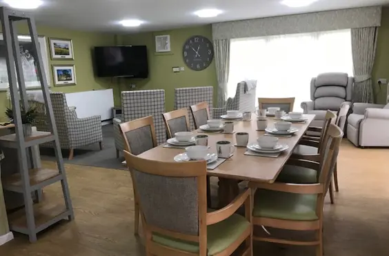 Dewar Close - Photo of the dining area