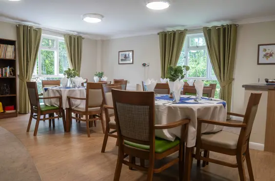 Rowanweald Residential and Nursing Home - Photo of the dining area