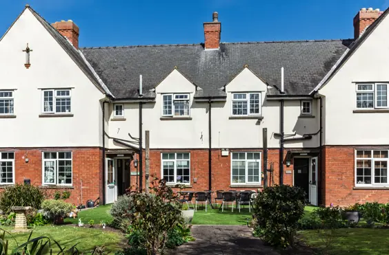 Cherry Tree Lodge - An outside view of the home