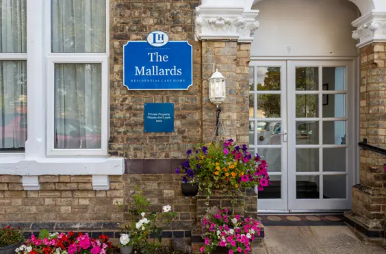 The Mallards - An outside view of the home