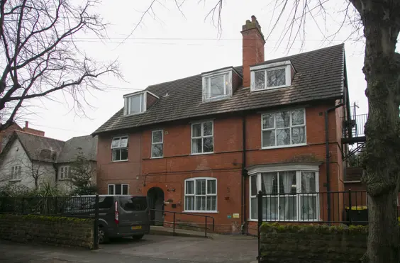 Burlington Villa - An outside view of the home