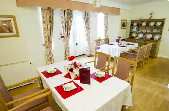 Chadwell House Residential Care Home - Photo of the dining area
