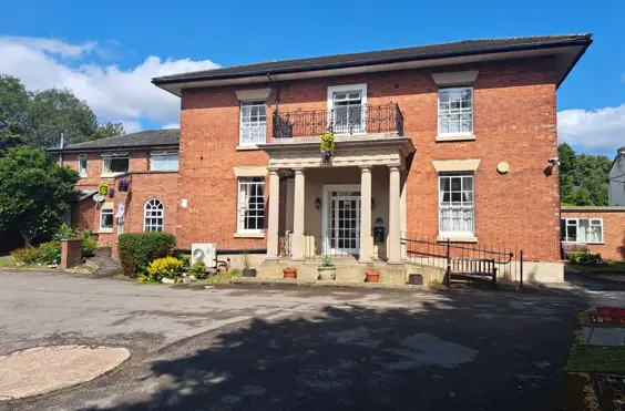 Spratslade House Care Home - An outside view of the home