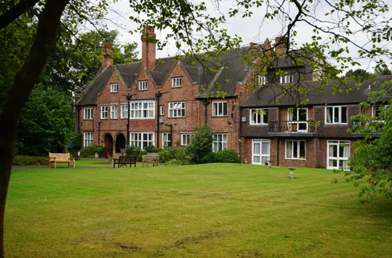 Woodlands Quaker Care Home - An outside view of the home