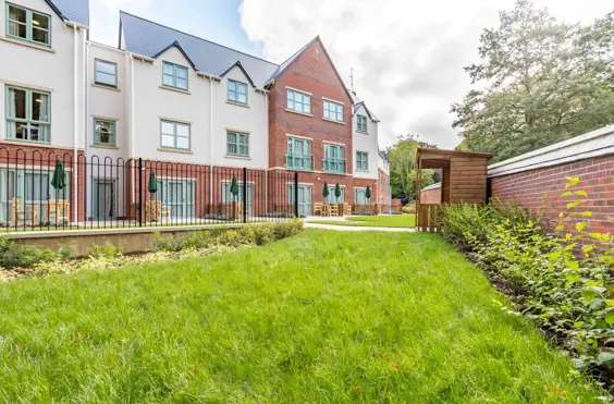 Highmarket House - An outside view of the home
