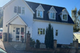 Blamster's Link - An outside view of the home