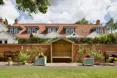 Photo of the garden where applicable